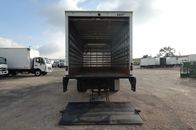 2022 Isuzu NPR HD (18ft Box w/ Lift Gate) - 22938530 - 19