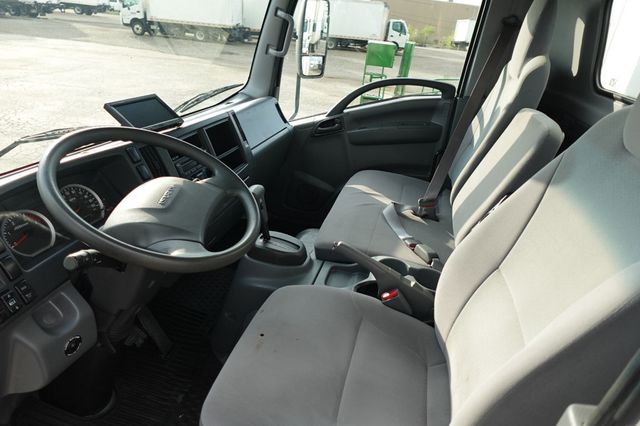 2022 Isuzu NPR HD (18ft Box w/ Lift Gate) - 22938530 - 35