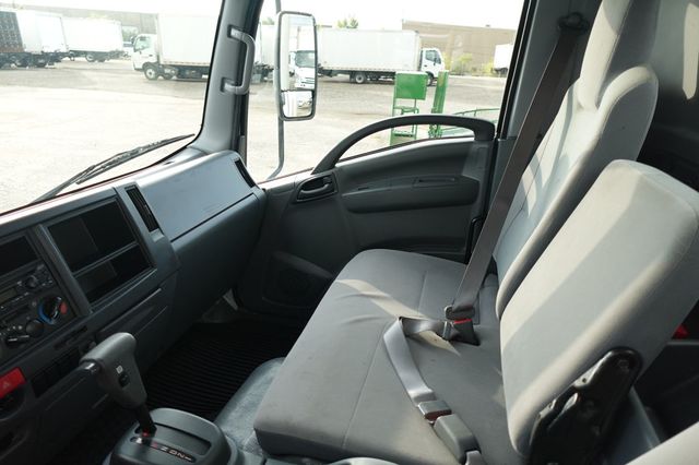 2022 Isuzu NPR HD (18ft Box w/ Lift Gate) - 22938530 - 36