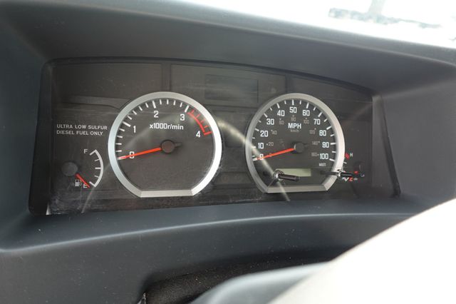 2022 Isuzu NPR HD (18ft Box w/ Lift Gate) - 22938530 - 41