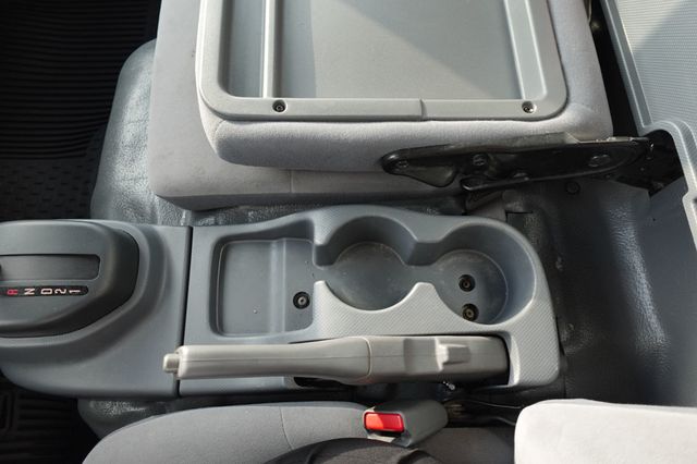 2022 Isuzu NPR HD (18ft Box w/ Lift Gate) - 22938530 - 49