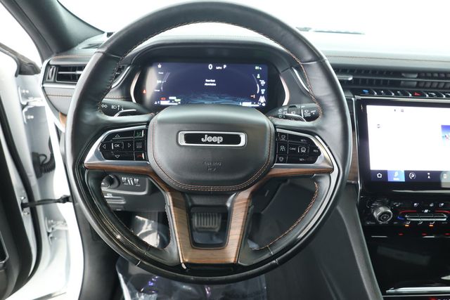 2022 Jeep Grand Cherokee 4xe Summit 4x4 with Advanced ProTech Group IV - 22933485 - 11