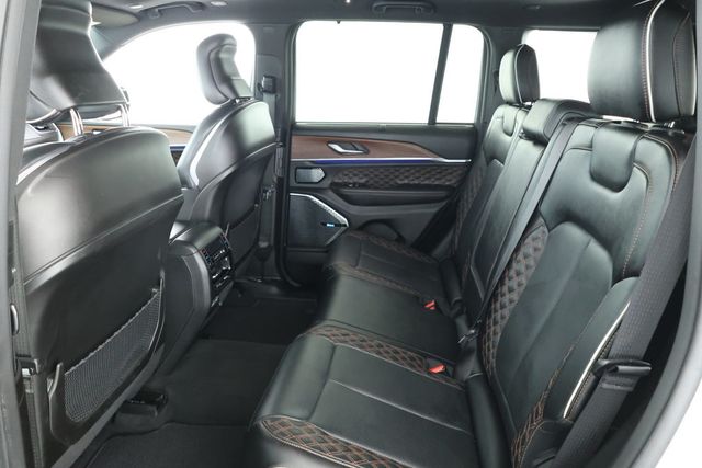 2022 Jeep Grand Cherokee 4xe Summit 4x4 with Advanced ProTech Group IV - 22933485 - 19