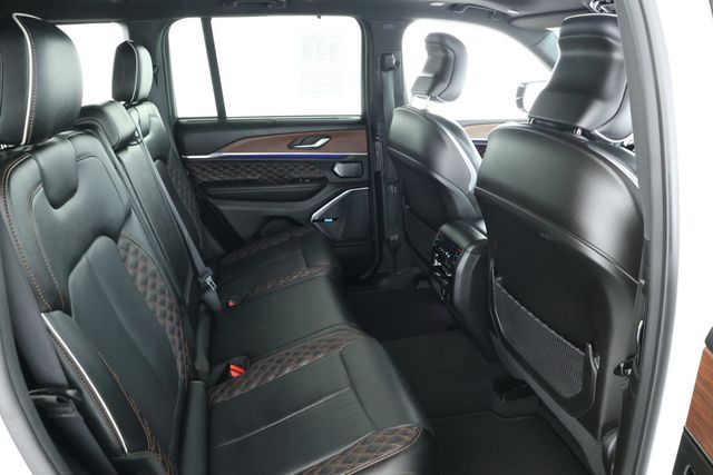 2022 Jeep Grand Cherokee 4xe Summit 4x4 with Advanced ProTech Group IV - 22933485 - 21