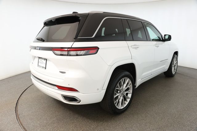 2022 Jeep Grand Cherokee 4xe Summit 4x4 with Advanced ProTech Group IV - 22933485 - 3