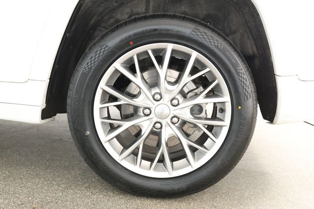 2022 Jeep Grand Cherokee 4xe Summit 4x4 with Advanced ProTech Group IV - 22933485 - 6