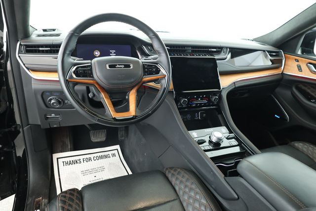 2022 Jeep Grand Cherokee 4xe Summit Reserve 4x4 w/ Advanced ProTech Group IV & Luxury Tech V - 22925164 - 10