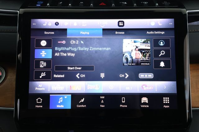 2022 Jeep Grand Cherokee 4xe Summit Reserve 4x4 w/ Advanced ProTech Group IV & Luxury Tech V - 22925164 - 15