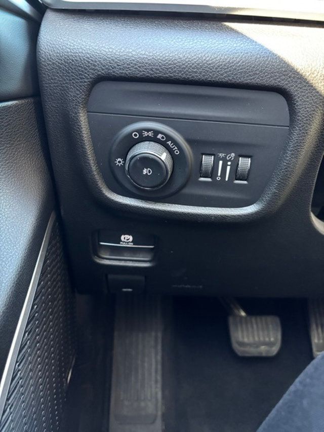 2022 Jeep Grand Cherokee L Limited 4x4 - 22927424 - 8
