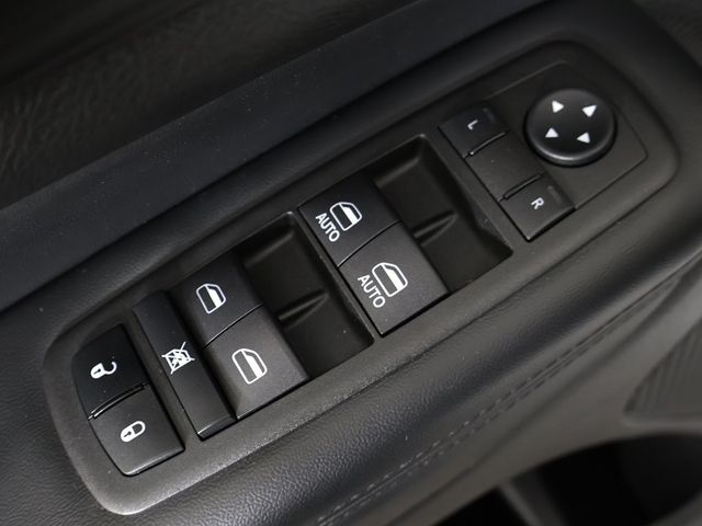 2022 Jeep Grand Cherokee WK Laredo X 4x4 - 22909211 - 36