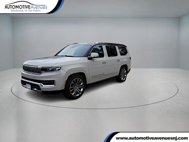 2022 Jeep Grand Wagoneer Series II 4x4 with 22'' Wheels & Front Passenger Int. Display - 22934171 - 0