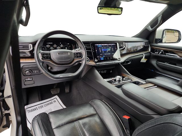 2022 Jeep Grand Wagoneer Series II 4x4 with 22'' Wheels & Front Passenger Int. Display - 22934171 - 23