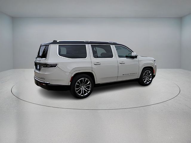 2022 Jeep Grand Wagoneer Series II 4x4 with 22'' Wheels & Front Passenger Int. Display - 22934171 - 5