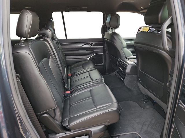 2022 Jeep Wagoneer Series I 4x4 with Convenience Group - 22935780 - 12
