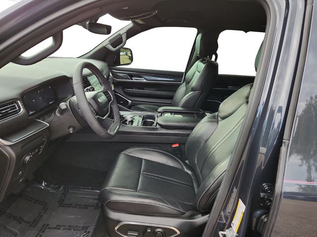 2022 Jeep Wagoneer Series I 4x4 with Convenience Group - 22935780 - 8