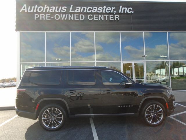 2022 Jeep Wagoneer Series III 4x4 - 22939933 - 0