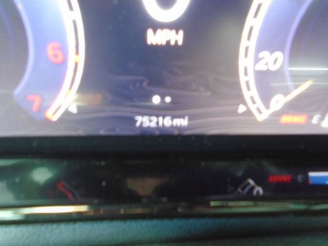 2022 Jeep Wagoneer Series III 4x4 - 22939933 - 17