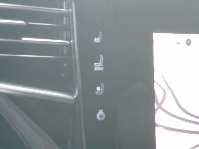 2022 Jeep Wagoneer Series III 4x4 - 22939933 - 21