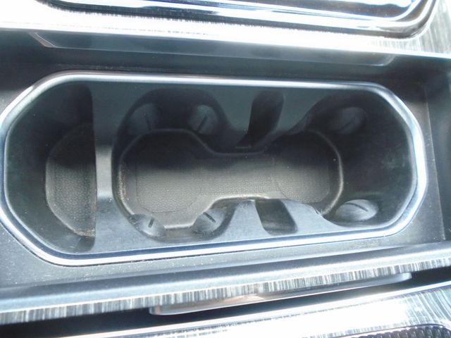 2022 Jeep Wagoneer Series III 4x4 - 22939933 - 27