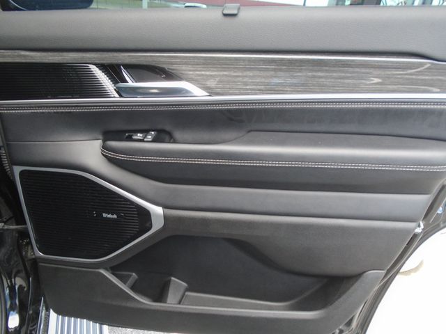 2022 Jeep Wagoneer Series III 4x4 - 22939933 - 34