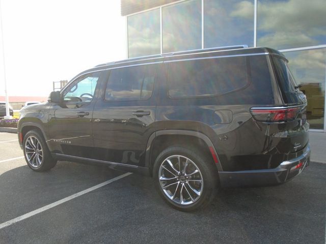 2022 Jeep Wagoneer Series III 4x4 - 22939933 - 4