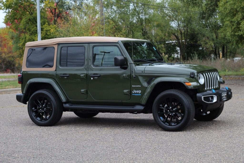 2022 Jeep Wrangler 4xe UNLIMITED SAHARA  4xe W/ UCONNECT NAVIGATION/ AUDIO SYSTEM - 22918594 | Video 1