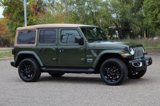 2022 Jeep Wrangler 4xe UNLIMITED SAHARA  4xe W/ UCONNECT NAVIGATION/ AUDIO SYSTEM - 22918594 - 0