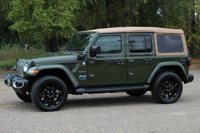 2022 Jeep Wrangler 4xe UNLIMITED SAHARA  4xe W/ UCONNECT NAVIGATION/ AUDIO SYSTEM - 22918594 - 19
