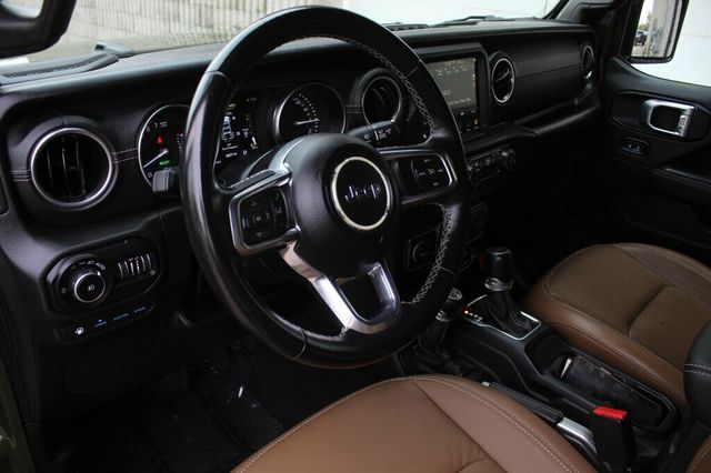 2022 Jeep Wrangler 4xe UNLIMITED SAHARA  4xe W/ UCONNECT NAVIGATION/ AUDIO SYSTEM - 22918594 - 27