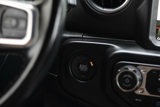 2022 Jeep Wrangler 4xe UNLIMITED SAHARA  4xe W/ UCONNECT NAVIGATION/ AUDIO SYSTEM - 22918594 - 31