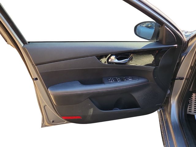 2022 Kia Forte GT DCT with GT2 Package - 22935171 - 23