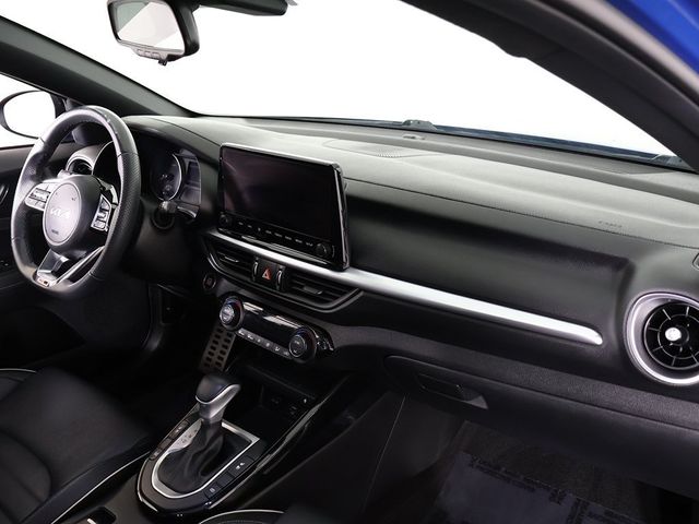 2022 Kia Forte GT-Line IVT - 22926350 - 29