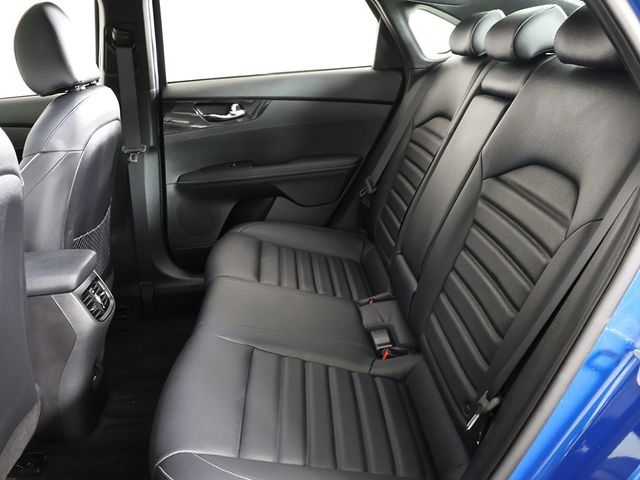 2022 Kia Forte GT-Line IVT - 22926350 - 35