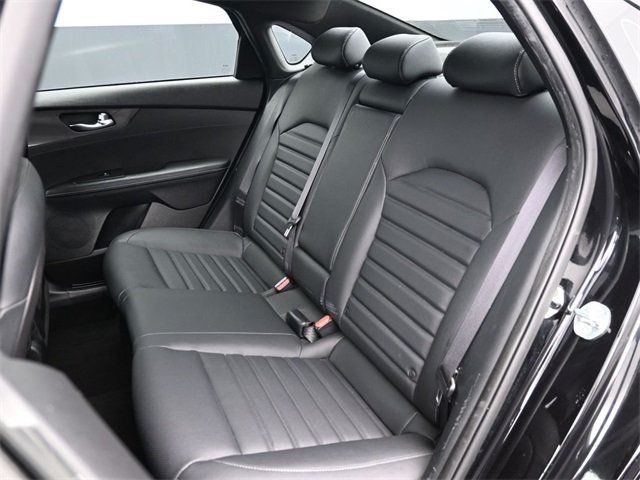 2022 Kia Forte GT-Line IVT - 22913802 - 9