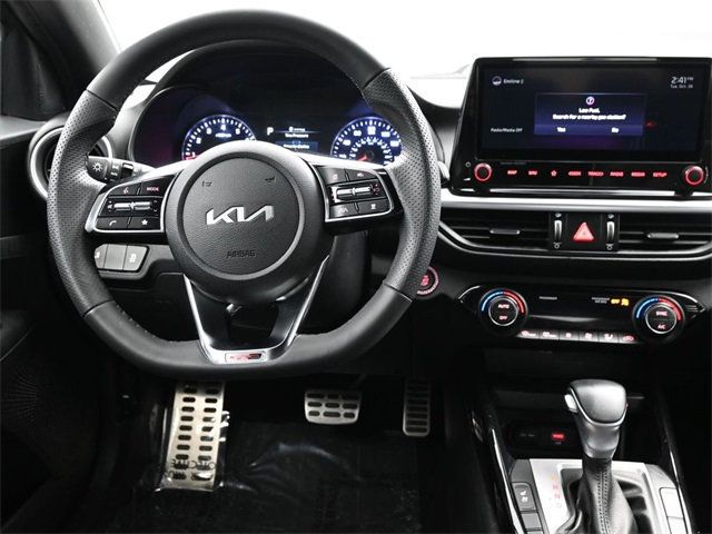 2022 Kia Forte GT-Line IVT - 22913802 - 16