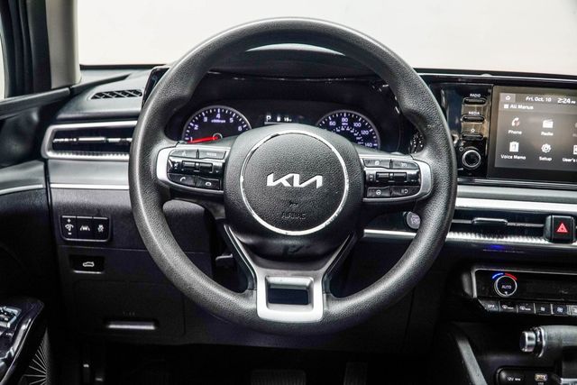 2022 Kia K5 LXS Automatic FWD - 22925381 - 14