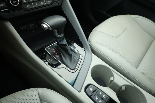2022 Kia Niro EX Premium - 22927599 - 13