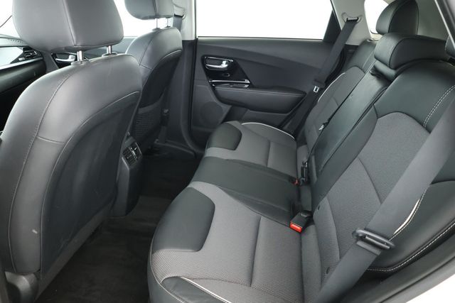 2022 Kia Niro EV EX FWD - 22921361 - 16