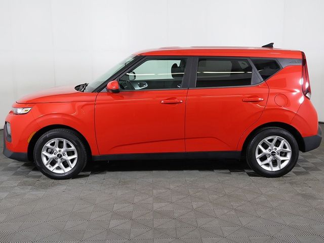 2022 Kia Soul LX IVT - 22922914 - 13