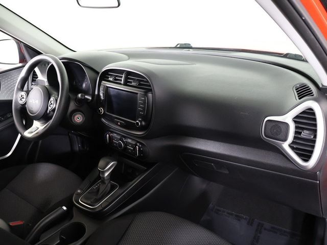 2022 Kia Soul LX IVT - 22922914 - 23