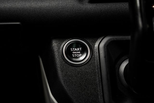 2022 Land Rover Defender 110 X-Dynamic SE AWD - 22888457 - 17