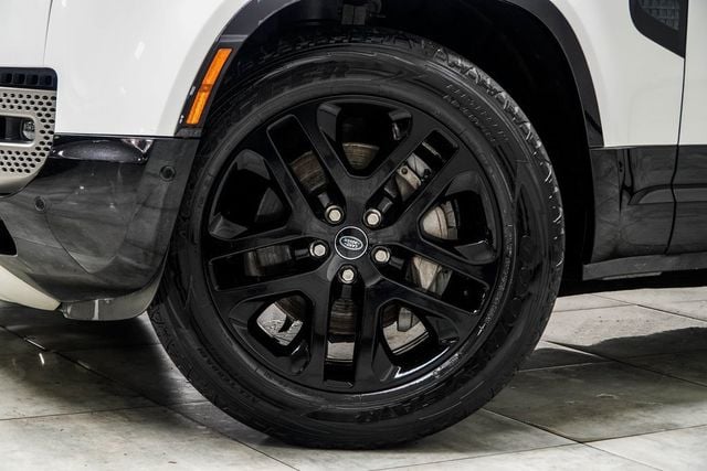 2022 Land Rover Defender 110 X-Dynamic SE AWD - 22888457 - 2