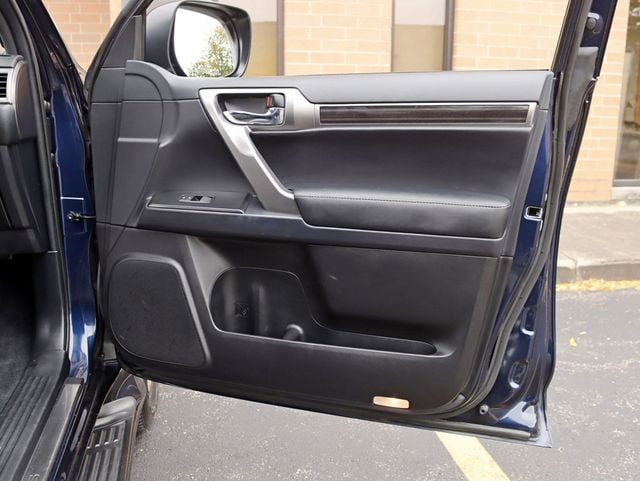 2022 Lexus GX GX 460 Premium 4WD - 22935432 - 28