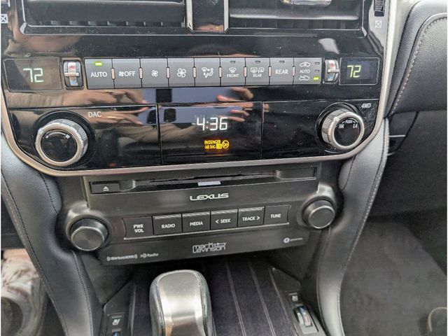 2022 Lexus GX GX 460 Premium 4WD - 22937875 - 26