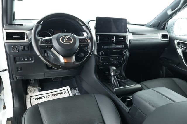 2022 Lexus GX GX 460 Premium 4WD with Plus Sport Design Pkg & Captain's Chairs - 22930937 - 10