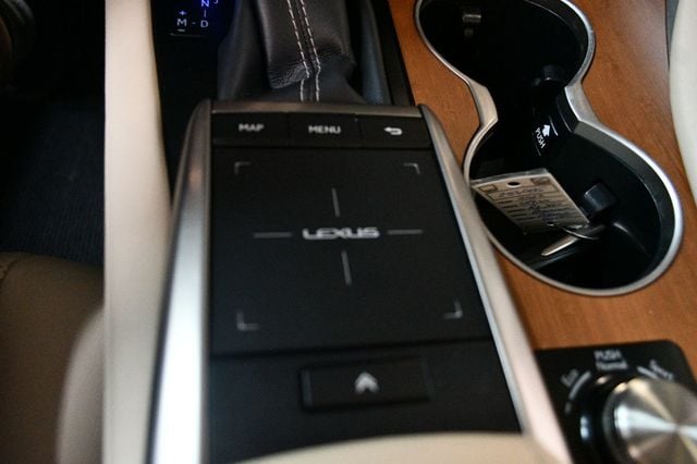 2022 Lexus RX 22 LEXUS RX350 PREMIUM LOADED - 22935231 - 70