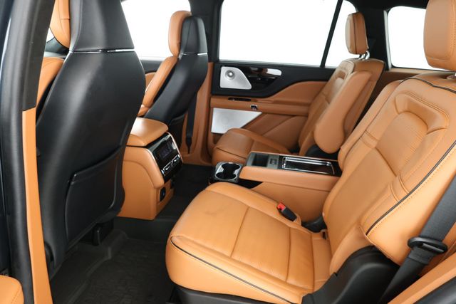 2022 Lincoln Aviator Black Label Grand Touring AWD (PHEV) - 22930925 - 18