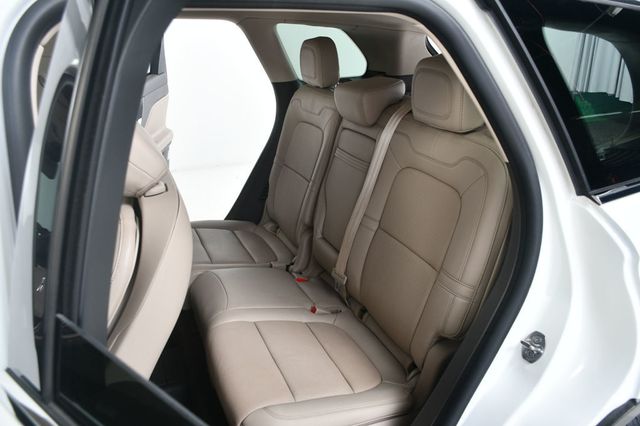 2022 Lincoln Corsair Reserve FWD - 22911871 - 34
