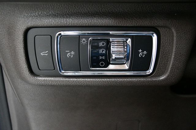 2022 Lincoln Corsair Reserve FWD - 22911871 - 66