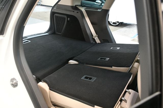 2022 Lincoln Corsair Reserve FWD - 22911871 - 70